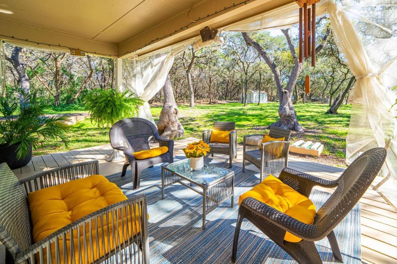 Master Bedroom With King Bed-Free-Wifi-Snack-Parkg In Relaxing Oasis San Marcos Εξωτερικό φωτογραφία