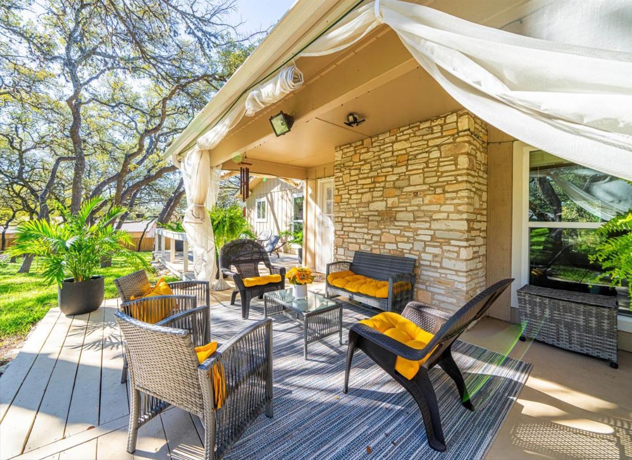 Master Bedroom With King Bed-Free-Wifi-Snack-Parkg In Relaxing Oasis San Marcos Εξωτερικό φωτογραφία